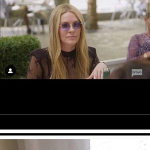 Sunglasses as seen in post